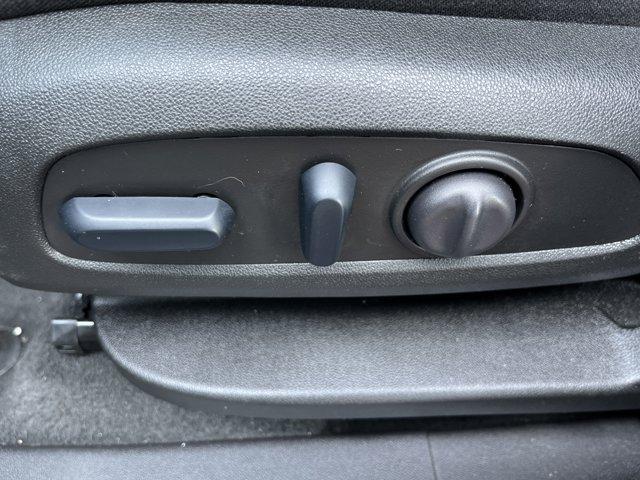 Photo of 2024 Mosaic Black Metallic Chevrolet Equinox