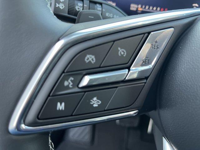 Photo of 2025 Summit White Buick Envision