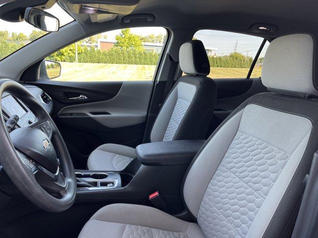 Photo of 2020 Summit White Chevrolet Equinox