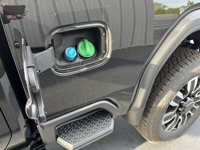 Photo of 2025 Onyx Black GMC Sierra 2500
