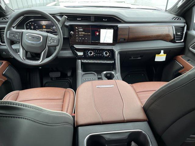 Photo of 2025 Onyx Black GMC Sierra 2500