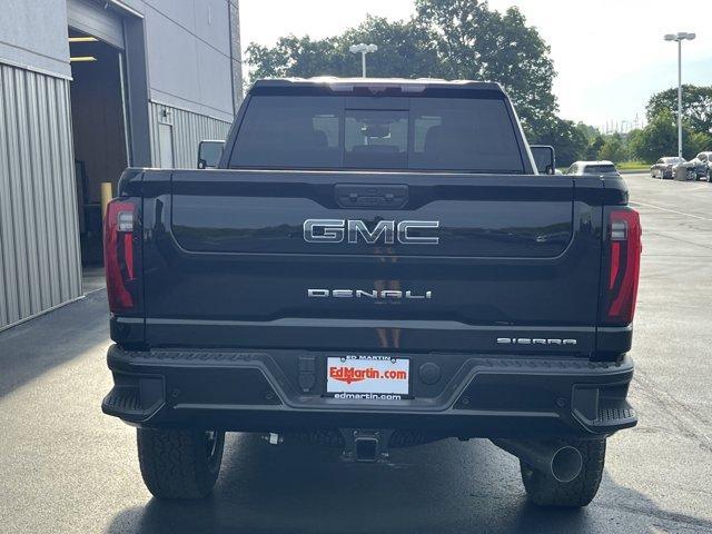 Photo of 2025 Onyx Black GMC Sierra 2500