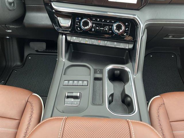 Photo of 2025 Onyx Black GMC Sierra 2500