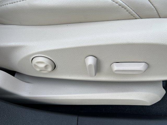 Photo of 2019 Bronze Alloy Metallic Buick Envision