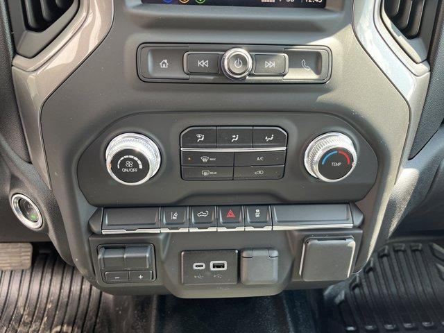 Photo of 2025 Summit White GMC Sierra 2500