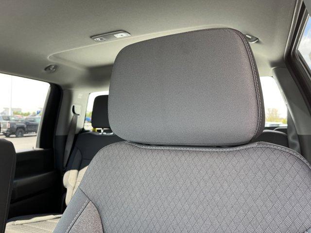 Photo of 2025 Summit White GMC Sierra 2500