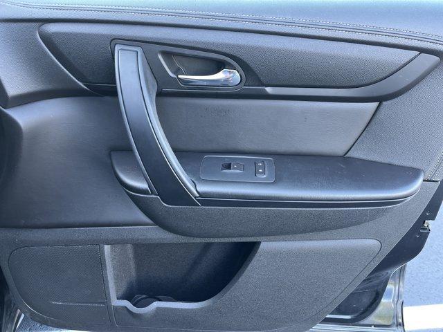 Photo of 2014 Carbon Black Metallic GMC Acadia