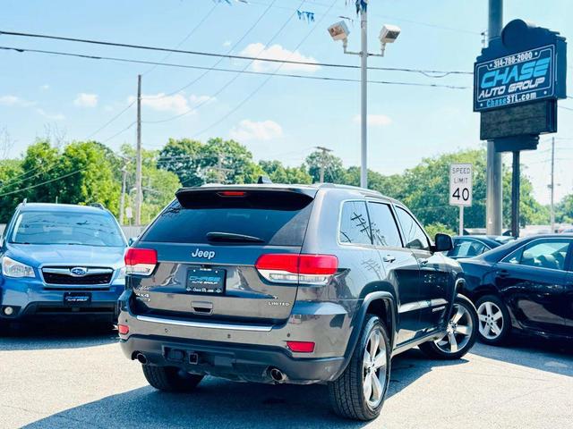 Photo of 2015 DarkGrey Jeep Grand Cherokee