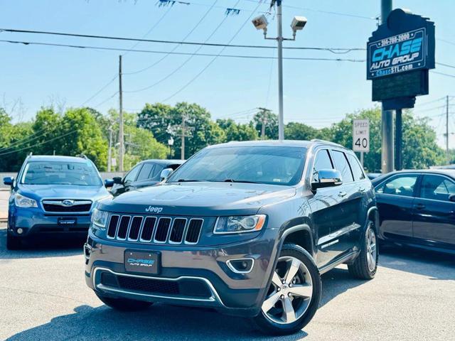 Photo of 2015 DarkGrey Jeep Grand Cherokee
