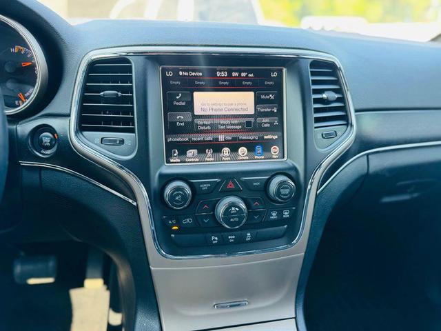 Photo of 2015 DarkGrey Jeep Grand Cherokee