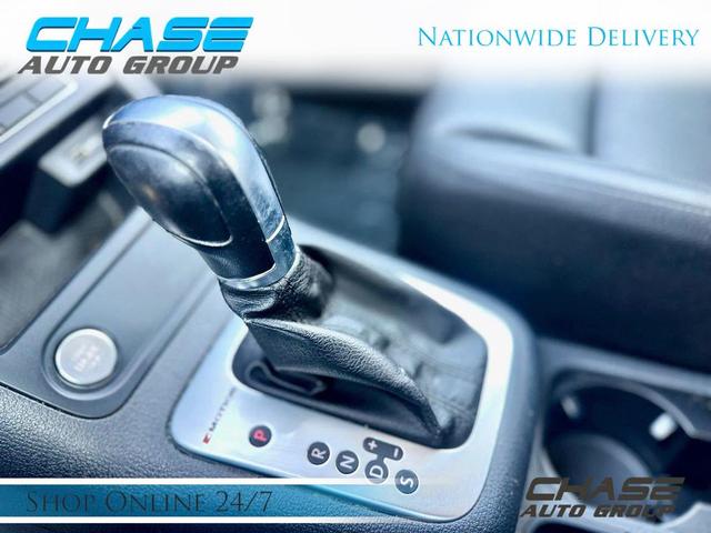 Photo of 2016 Night Blue Metallic Volkswagen Tiguan