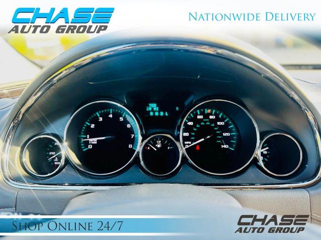 Photo of 2017 White Frost Tricoat Buick Enclave