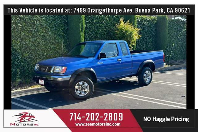 Photo of 1998 Blue Nissan Frontier