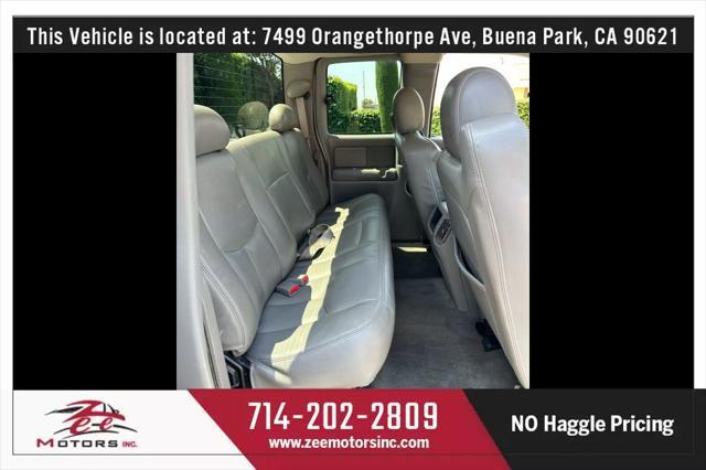 Photo of 2004 Summit White Chevrolet Silverado 2500