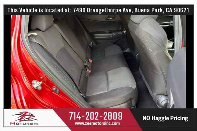 Photo of 2021 Supersonic Red w/Black Roof Toyota C-HR