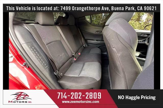 Photo of 2021 Supersonic Red w/Black Roof Toyota C-HR