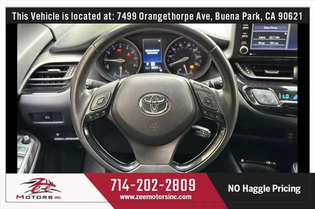 Photo of 2021 Supersonic Red w/Black Roof Toyota C-HR