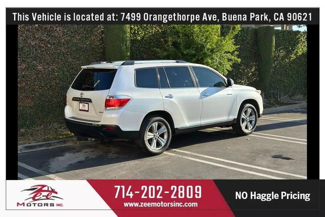 Photo of 2013 Blizzard Pearl Toyota Highlander