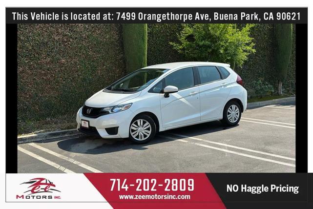 Photo of 2015 White Orchid Pearl Honda Fit