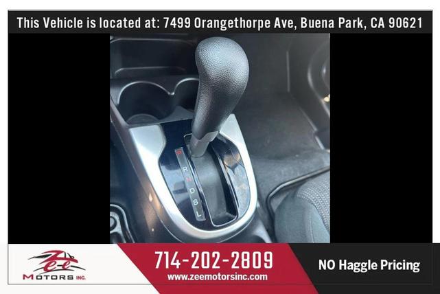 Photo of 2015 White Orchid Pearl Honda Fit