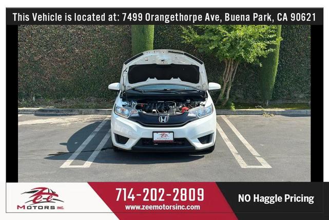 Photo of 2015 White Orchid Pearl Honda Fit