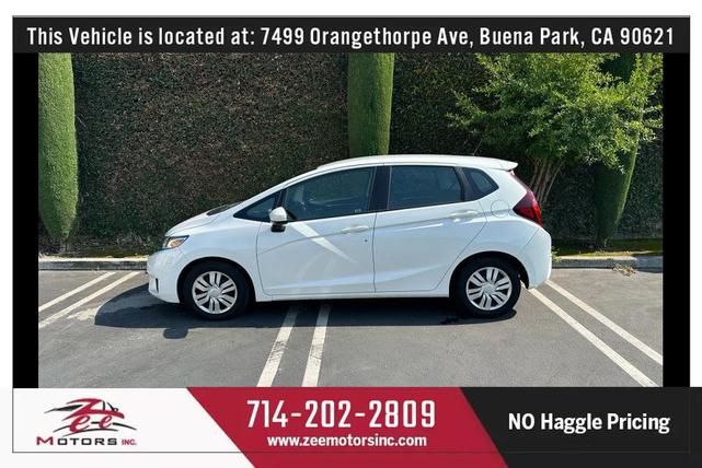 Photo of 2015 White Orchid Pearl Honda Fit