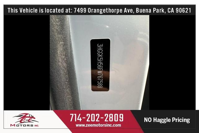 Photo of 2015 White Orchid Pearl Honda Fit
