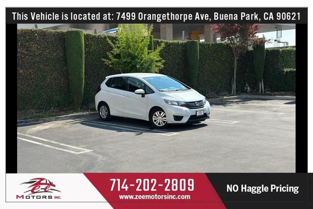 Photo of 2015 White Orchid Pearl Honda Fit