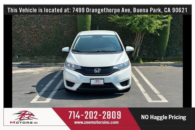 Photo of 2015 White Orchid Pearl Honda Fit