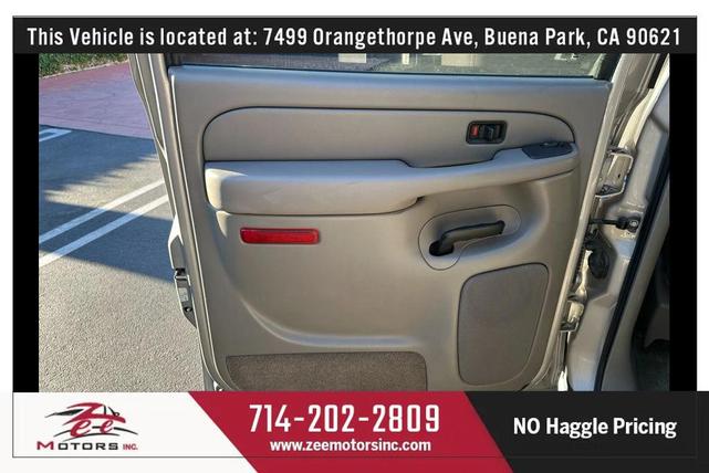Photo of 2005 Silver Birch Metallic GMC Yukon XL