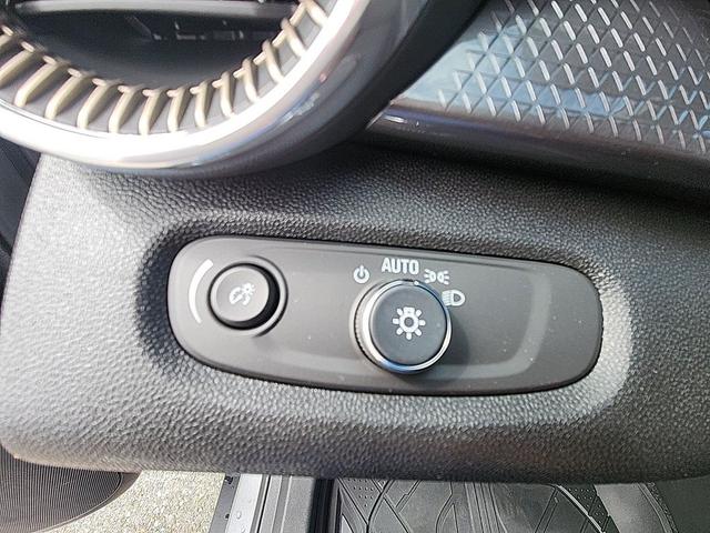 Photo of 2025 Sterling Gray Metallic Chevrolet Trax