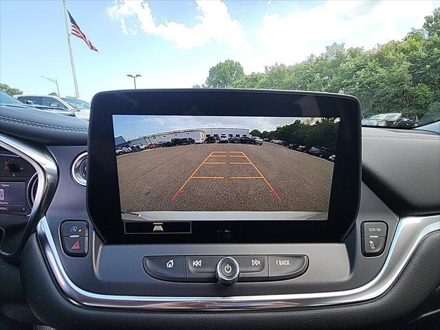 Photo of 2023 Summit White Chevrolet Blazer