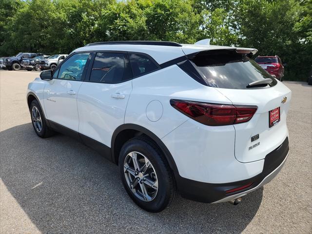 Photo of 2023 Summit White Chevrolet Blazer