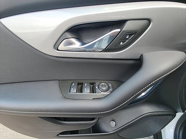 Photo of 2023 Summit White Chevrolet Blazer