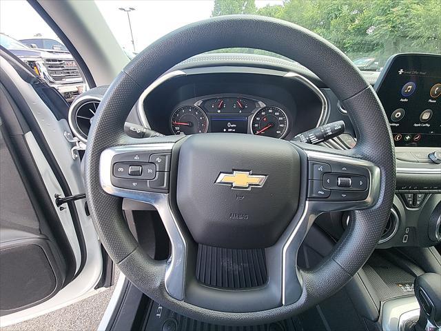 Photo of 2023 Summit White Chevrolet Blazer