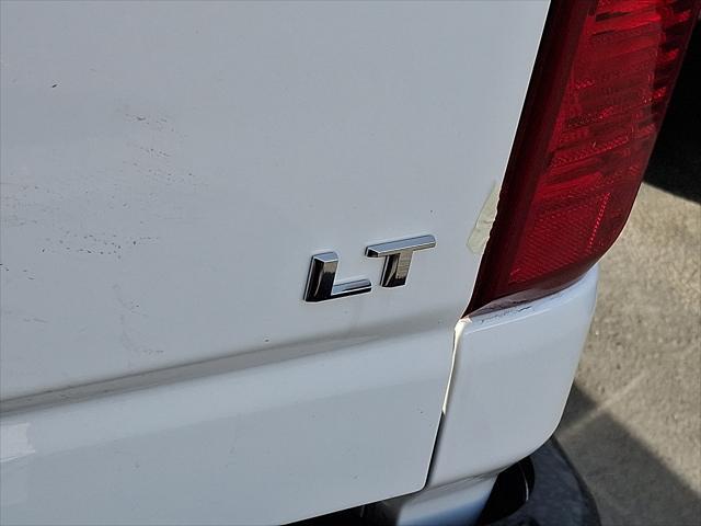 Photo of 2025 Summit White Chevrolet Silverado 2500