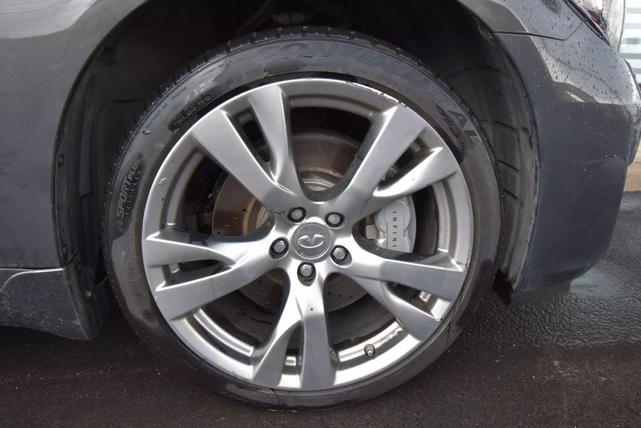 Photo of 2015 Gray INFINITI Q70