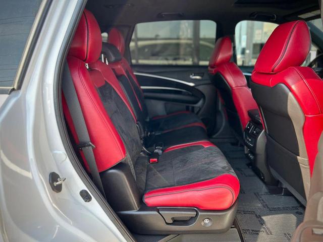 Photo of 2020 Platinum White Pearl Acura MDX
