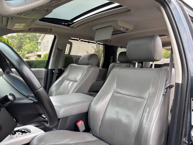 Photo of 2008 Slate Metallic Toyota Sequoia