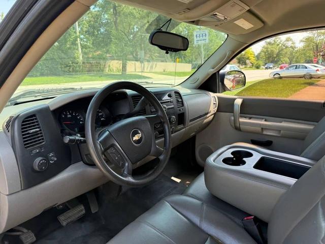 Photo of 2009 Dark Cherry Metallic Chevrolet Silverado 1500