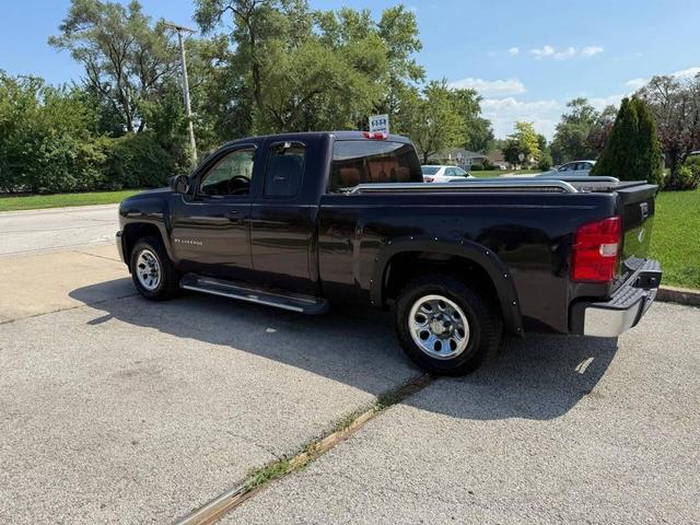 Photo of 2009 Dark Cherry Metallic Chevrolet Silverado 1500