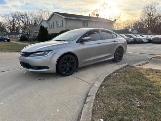 2016 Chrysler 200