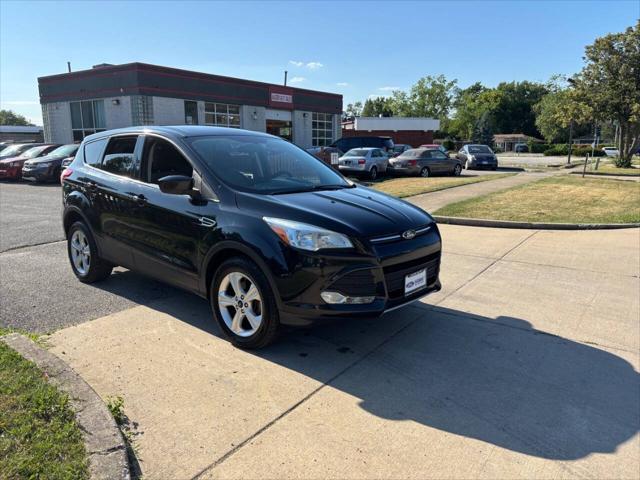 Photo of 2013 Tuxedo Black Metallic Ford Escape