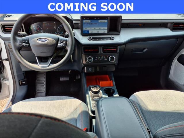 Photo of 2023 Oxford White Ford Maverick