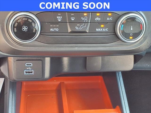 Photo of 2023 Oxford White Ford Maverick