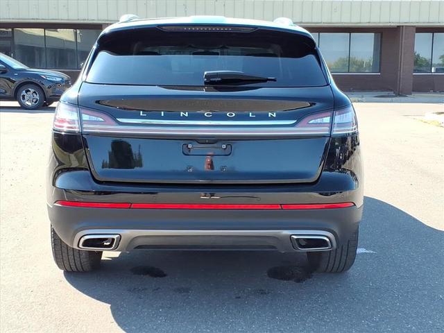 Photo of 2023 Infinite Black Metallic Clearcoat Lincoln Nautilus