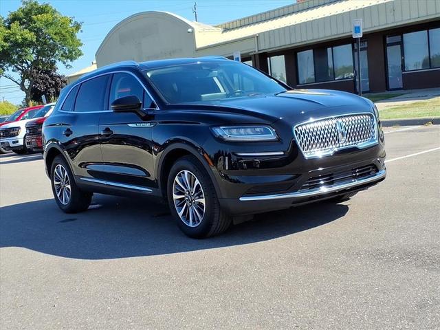 Photo of 2023 Infinite Black Metallic Clearcoat Lincoln Nautilus