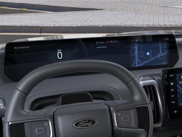 Photo of 2025 Agate Black Metallic Ford Expedition