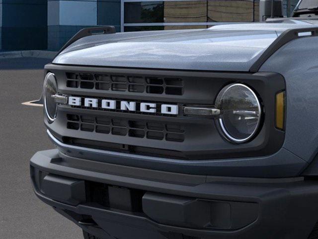 Photo of 2025 Azure Gray Metallic Tri-Coat Ford Bronco