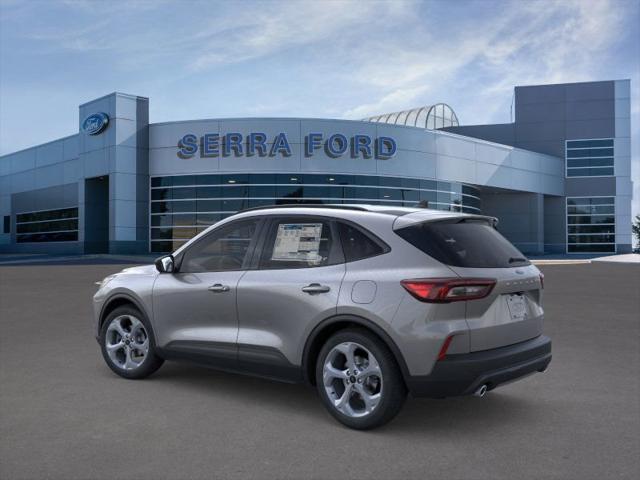 Photo of 2025 Carbonized Gray Metallic Ford Escape